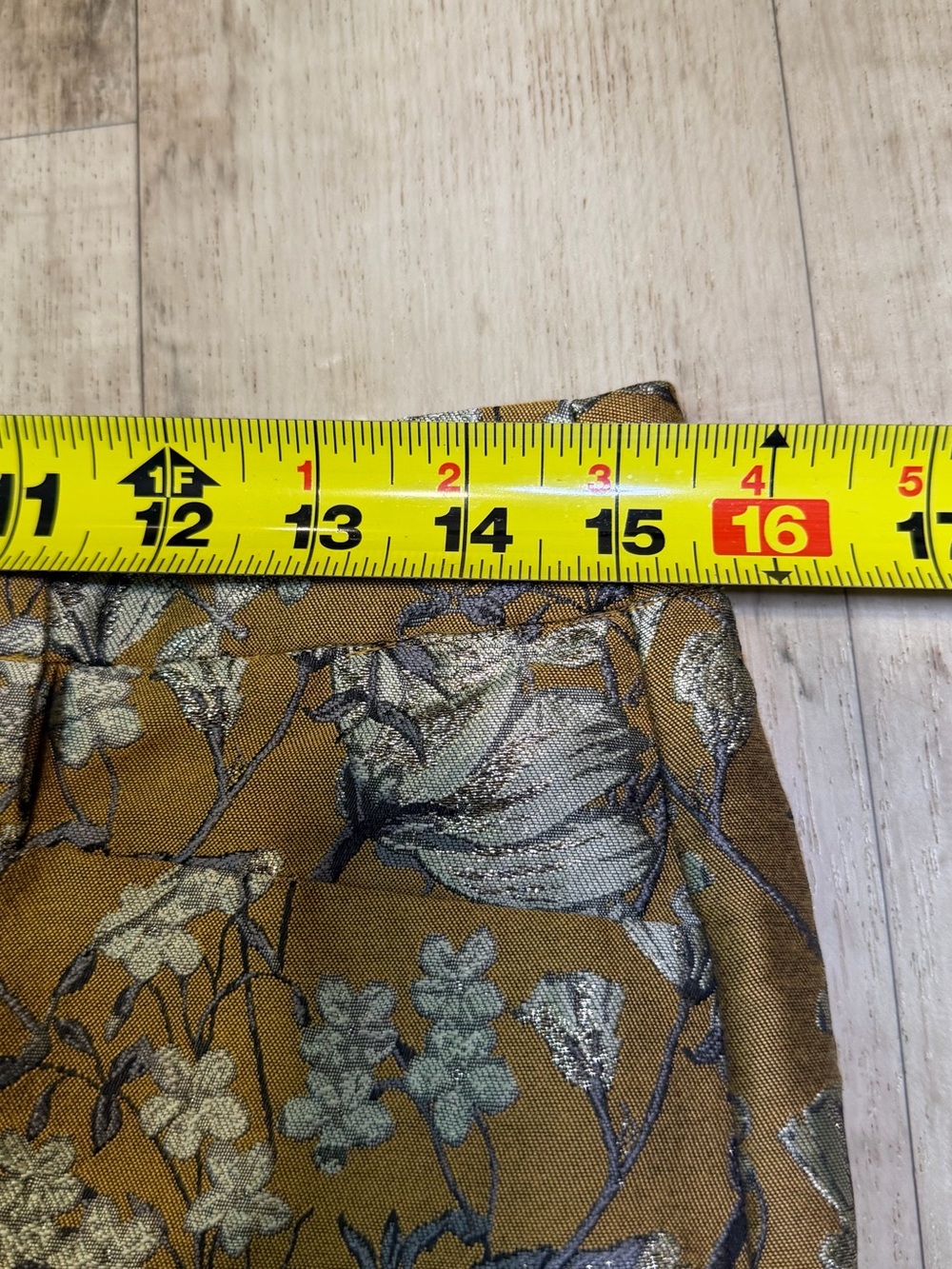 Banana Republic's Eclat Wide-Leg Brocade Pant Golds Size 4 NWT Brand New - Picture 13 of 16